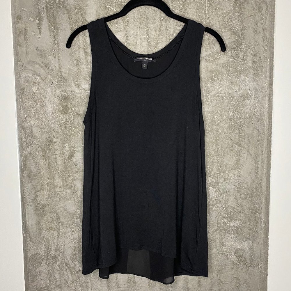 Banana Republic | Black Flowy Tank w/ Flyaway Back